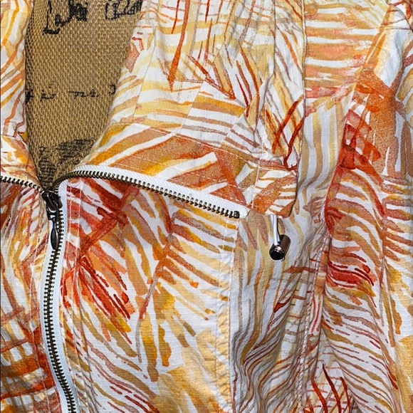 Chico’s Jacket. B17 - Picture 3 of 6